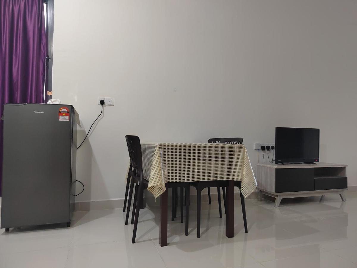 Studio Suite Homestay Klia Sepang Buitenkant foto